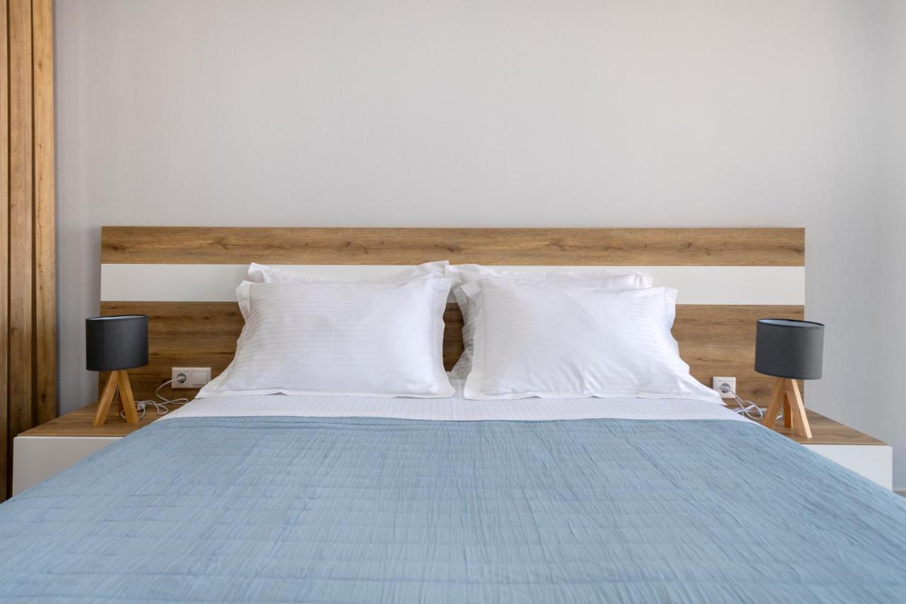 Peters Place - Paros Resort Parasporos Exterior photo